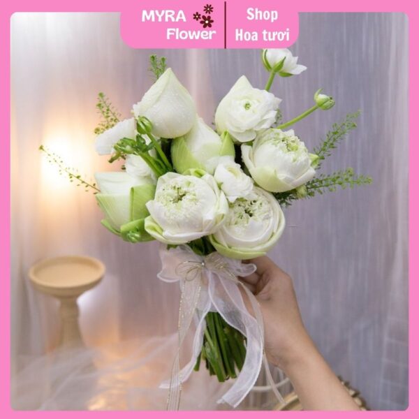 Hoa sen cưới màu trắng mix với hoa hồng trắng